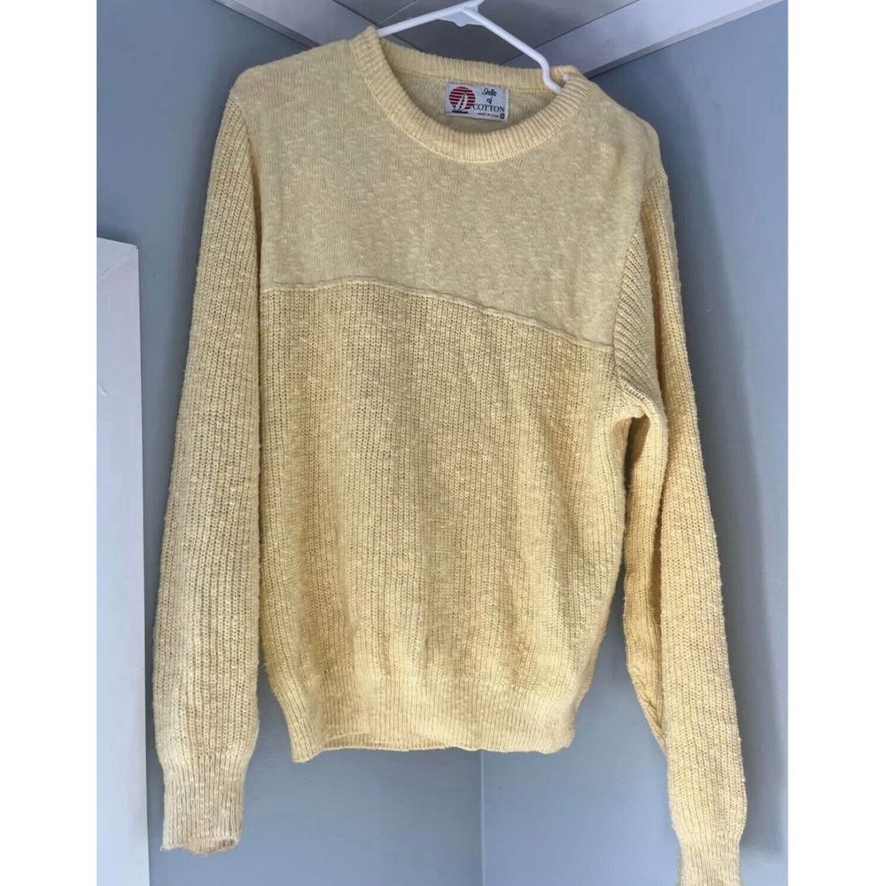 Vintage 90s Isle Of Cotton Made in USA‎ Butter Yellow Sweater Men's M
